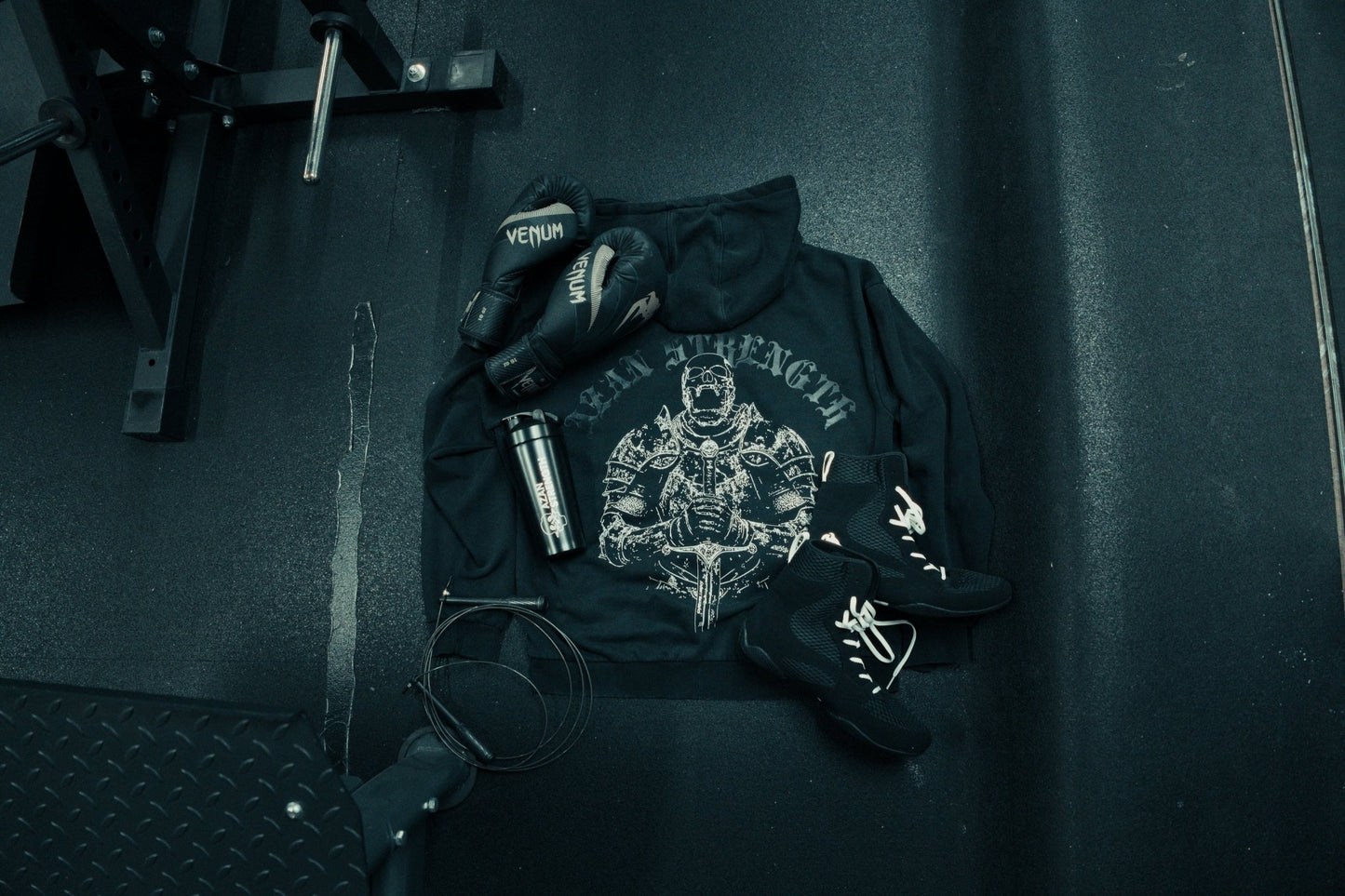 Oversized Zip-Hoodie Vintage Look - Azan Strength